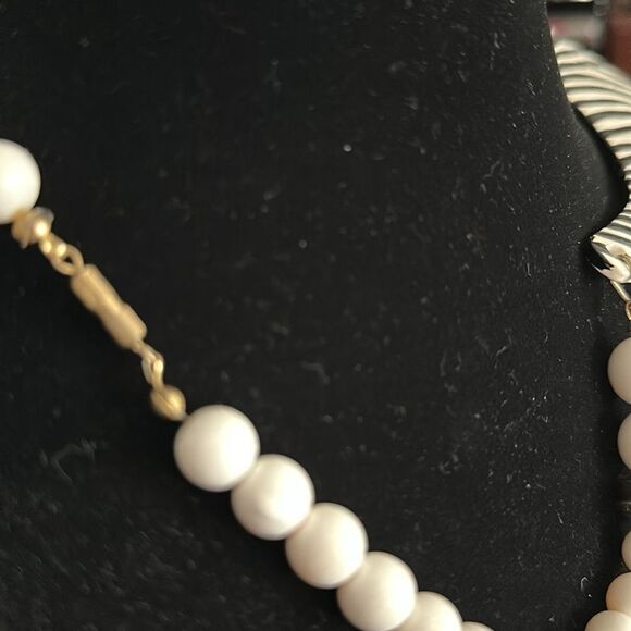 Zebra Necklace Statement Piece Fun Whimsical - Picture 3 of 4